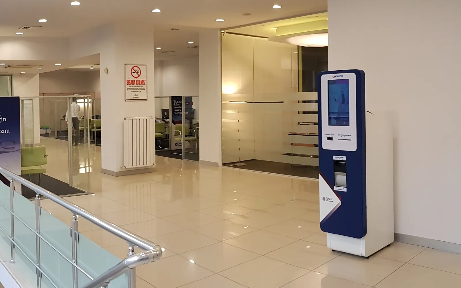Çek kabul kiosku ve MICR/UV okuma sistemi